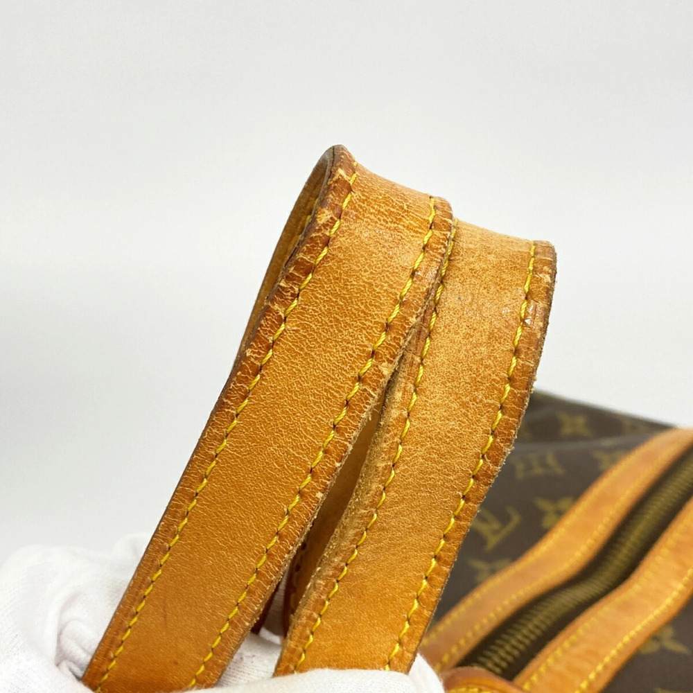 LOUIS VUITTON Brown Monogram Boston Bag - Picture 8 of 11